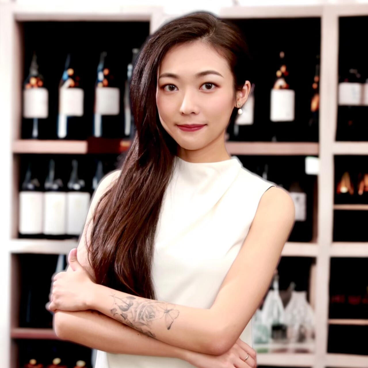 Leona Yang | Wine Curator | Discover the distinctive wine for the Taiwan market